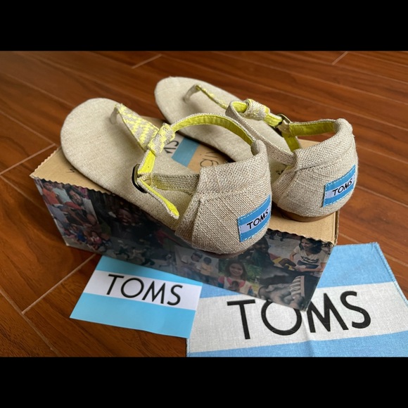 TOMS Playa Sandals Yellow Burlap - Picture 3 of 5